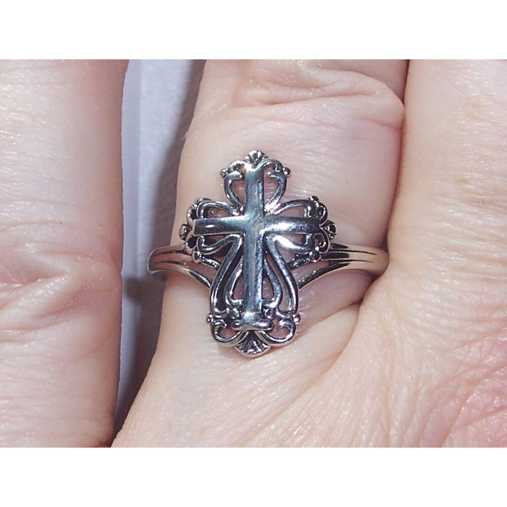 925 STERLING SILVER Antique Style Dainty Cross Ring - Picture 4 of 16